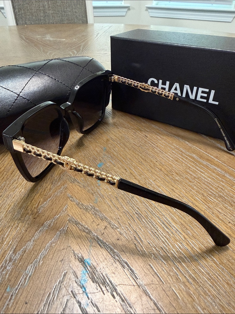 CHANEL Black & Gold leather Square Sunglasses with Gradient Lenses - Picture 7 of 10